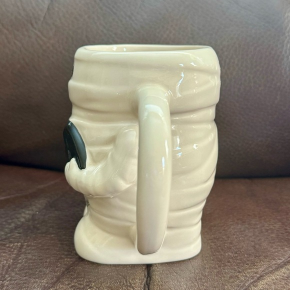 Mummy Holding Bat Hand Painted Ceramic Halloween Mug - Picture 6 of 11